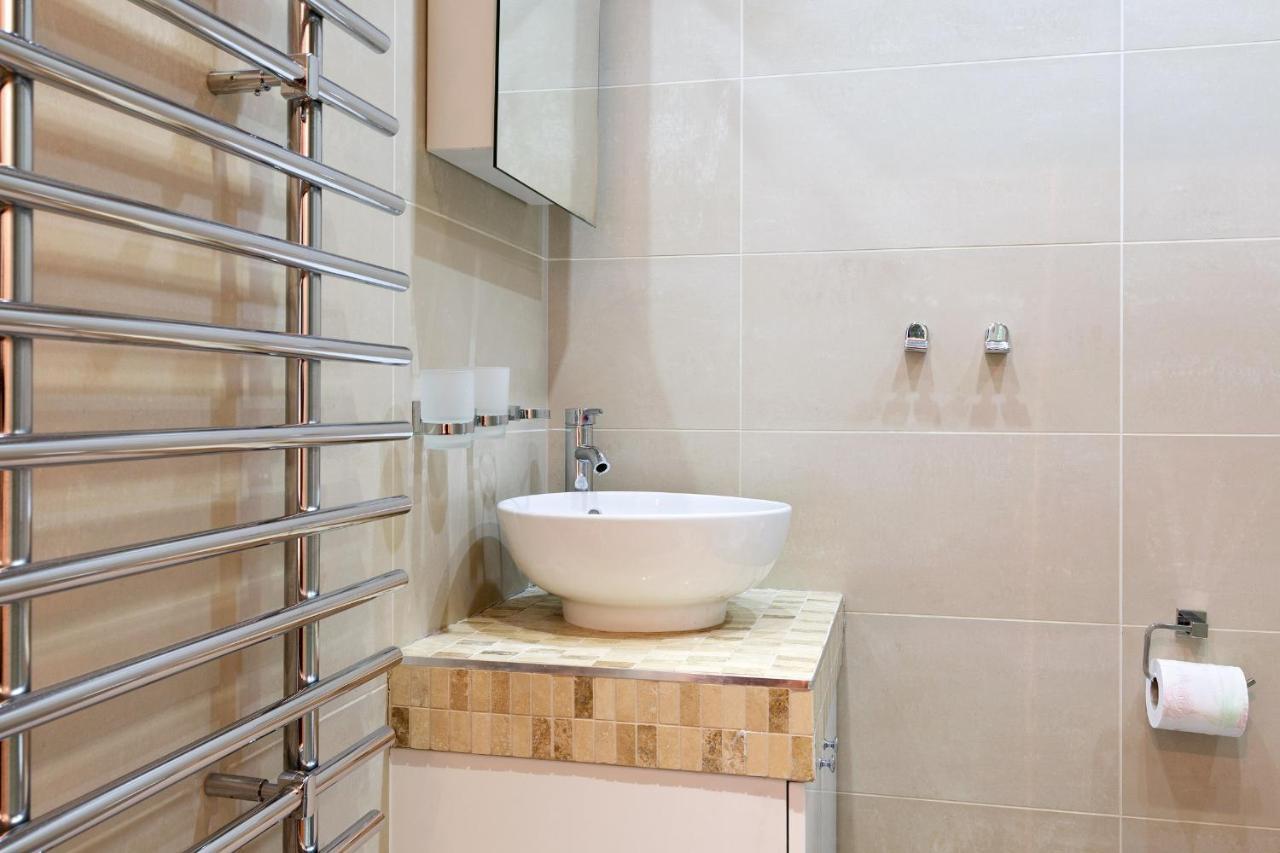 Spacious 3 Bedroom Apt In Covent Garden London Eksteriør bilde
